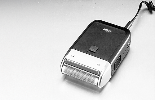 Braun marcant S (1977), 1977, designed by Robert Oberheim