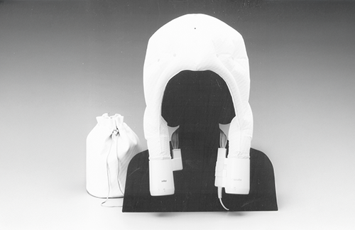 Braun HLH 20 Gemini Duo-Motor Schwebehaube, 1982, designed by Robert Oberheim
