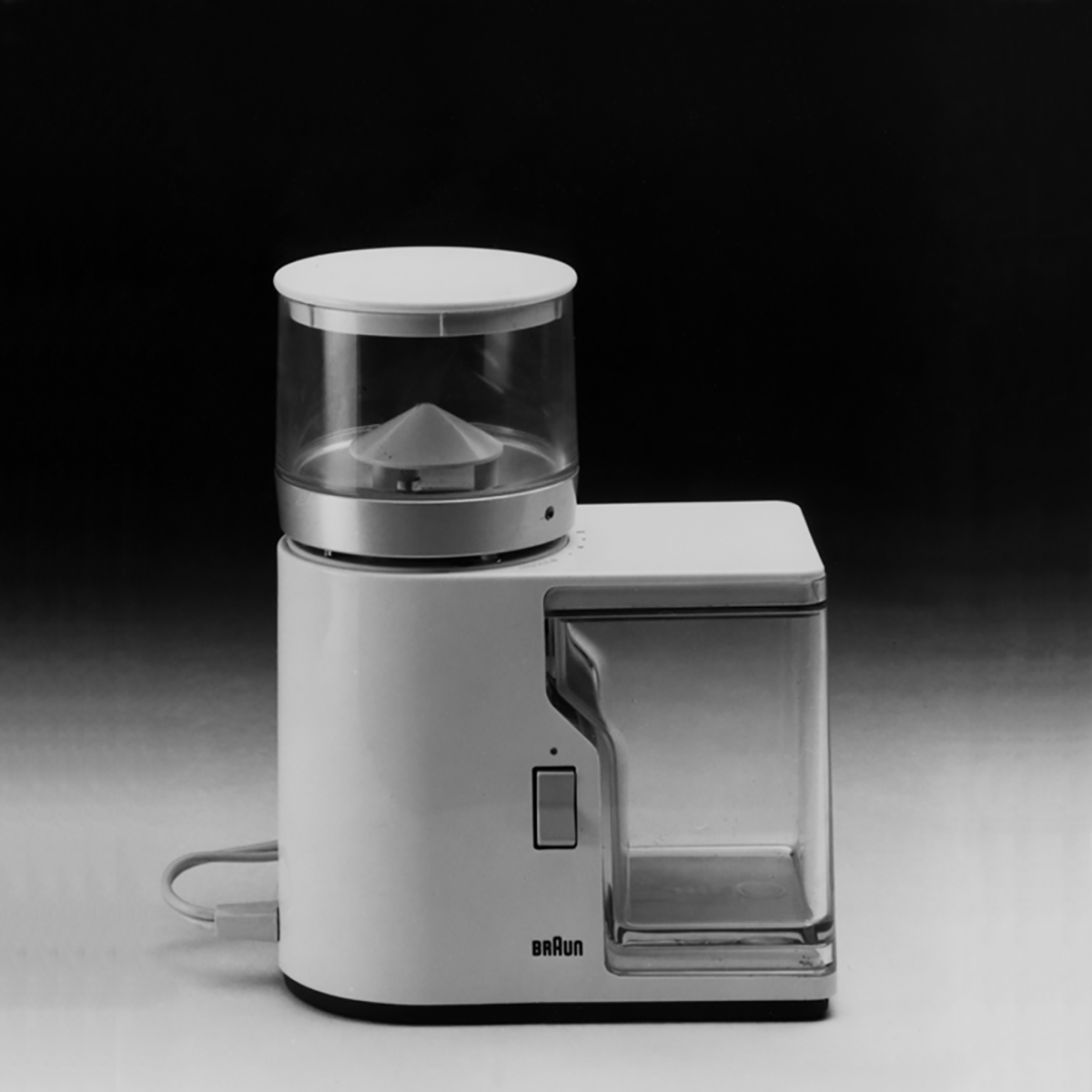Braun KMM 10 Schlagwerk-Kaffeemühle, 1975, designed by Reinhold Weiss / Hartwig Kahlcke