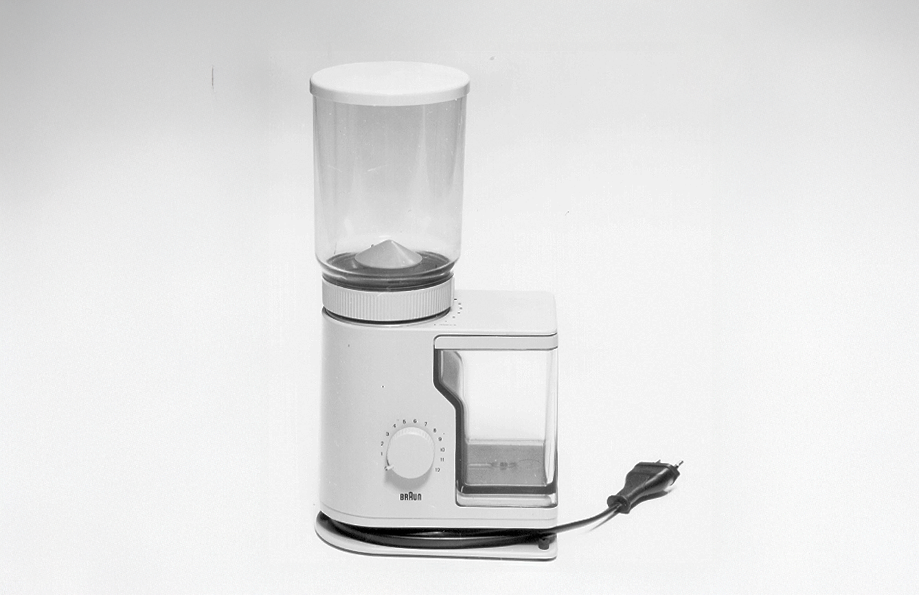 Braun KMM 20 Schlagwerk-Kaffeemühle, 1979, designed by Reinhold Weiss / Hartwig Kahlcke