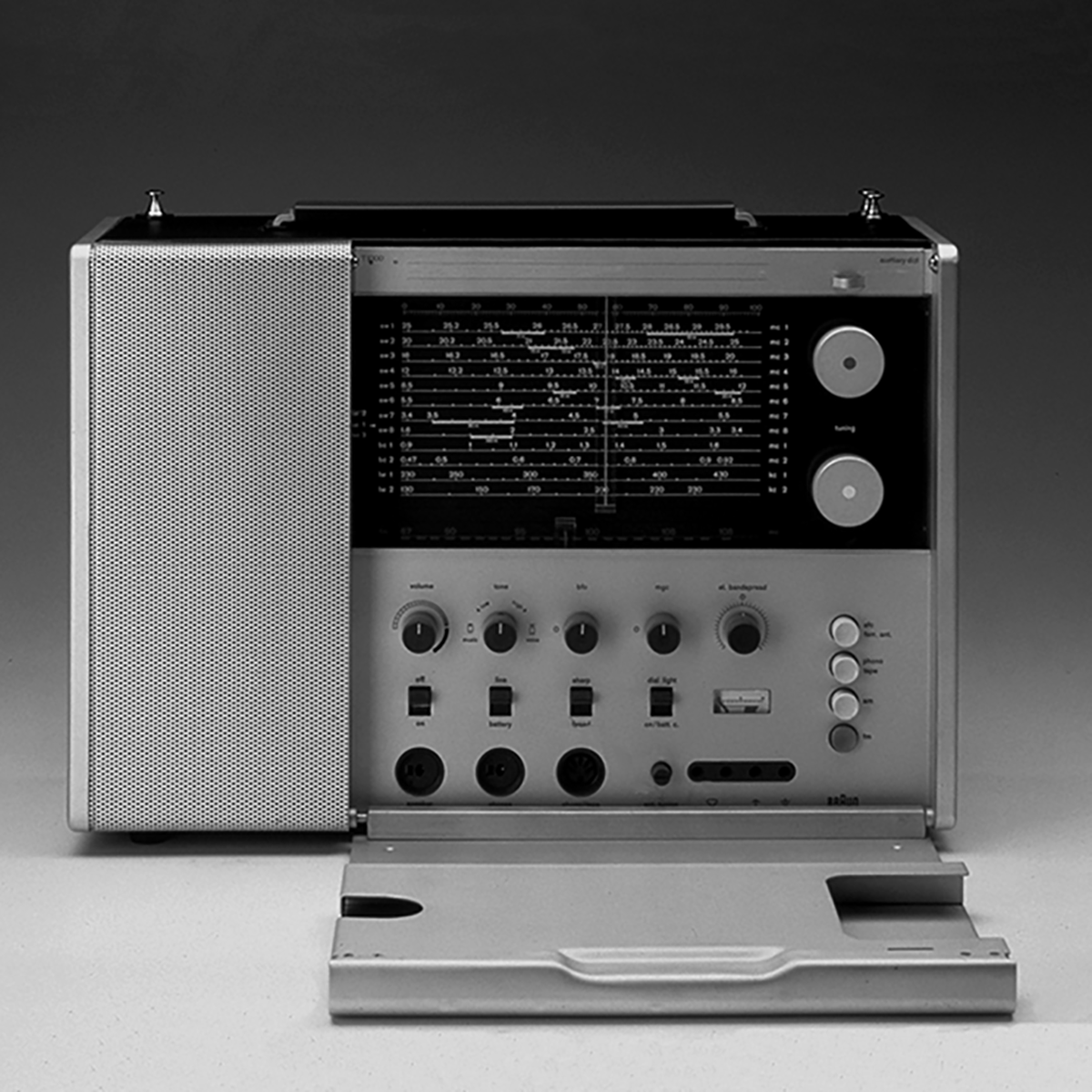 Braun T 1000 Weltempfänger, 1963, designed by Dieter Rams
