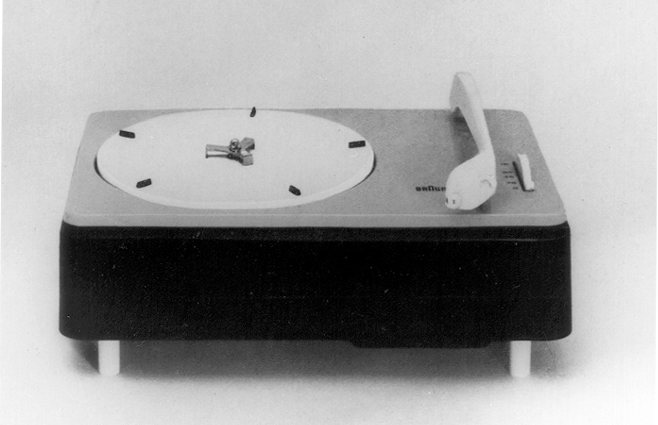 Braun PC 3 SV Plattenspieler, 1959, designed by Wilhelm Wagenfeld / Dieter Rams / Gerd A. Müller