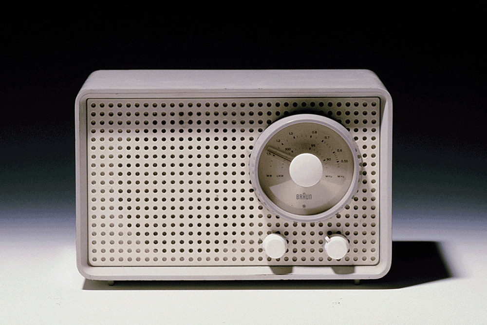 Braun SK 2 Kleinsuper, UKW und MW, gr. BZ, 1955, designed by Artur Braun / Dr. Fritz Eichler