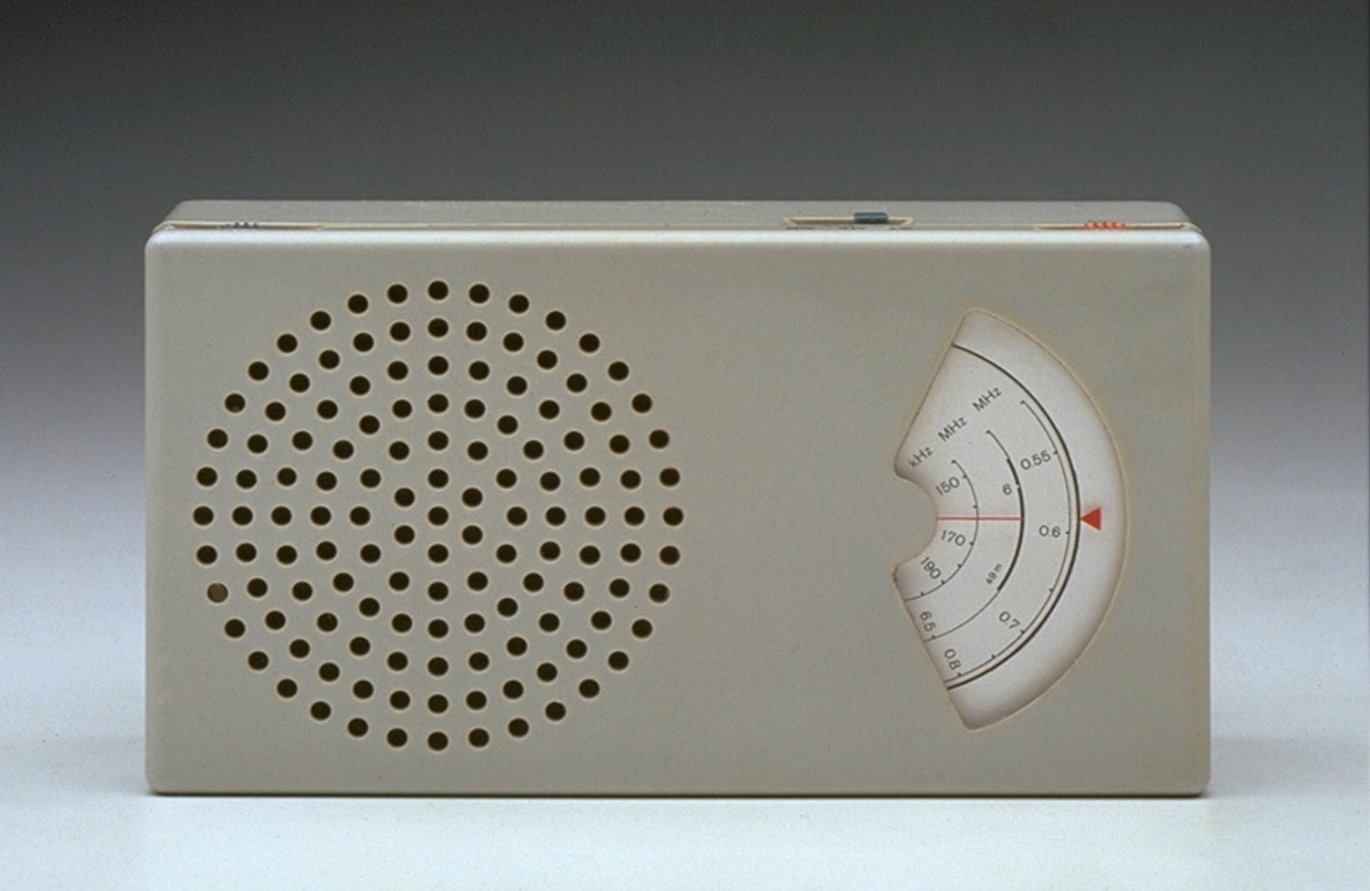 Braun T 41 Taschenempfänger, 1962, designed by Dieter Rams